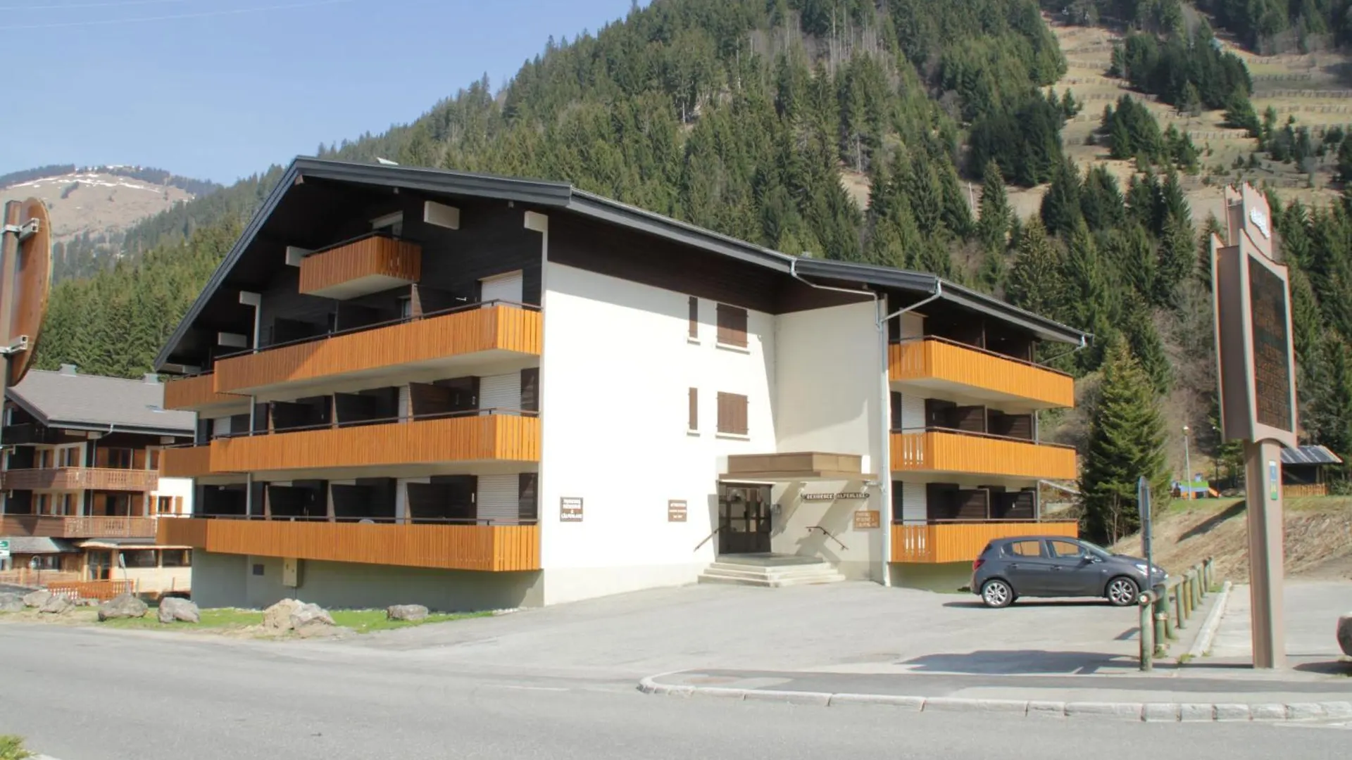 Alpenlake Ap120 View & Nature 5 Pers Chatel